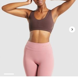 Whitney Simmons x Gymshark V2 (M)